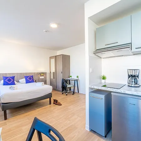Appart hôtel Montempo + Cite Internationale 2*