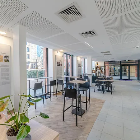 Montempô + Apparthôtel Cité Internationale 4* Toulouse