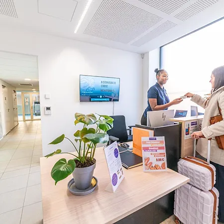 Aparthotel Montempo + Cite Internationale 2*